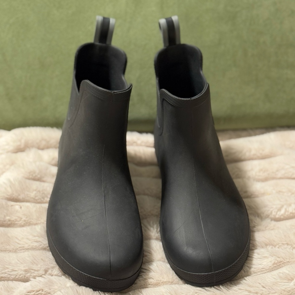 Totes Women's Black Ankle Rain Boots
